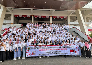 Ratusan Pelajar Sambangi DPRD Lampung