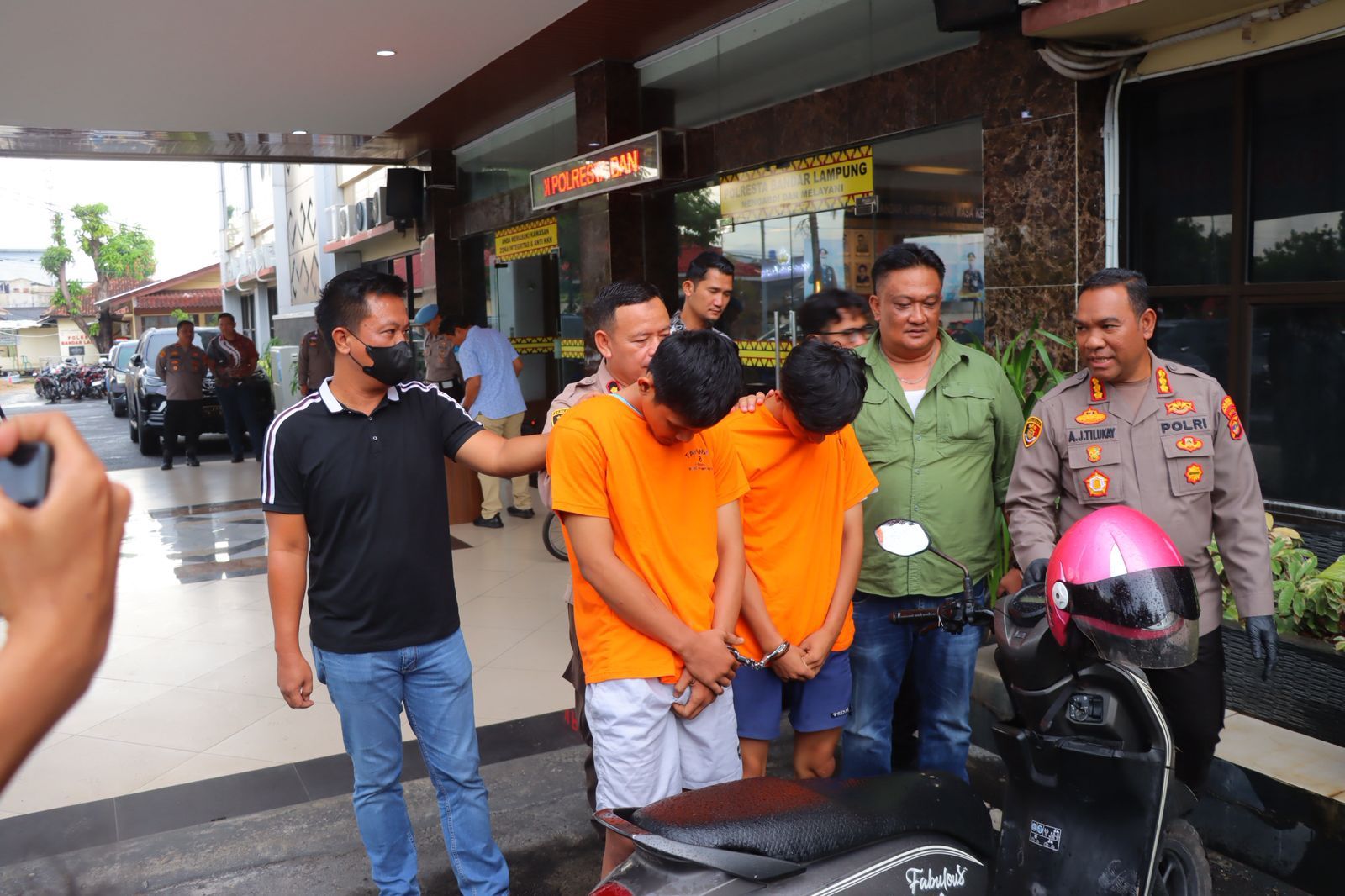 Dua Pencuri Spesialis Rumah Kosong di Bandar Lampung Ditangkap Polisi