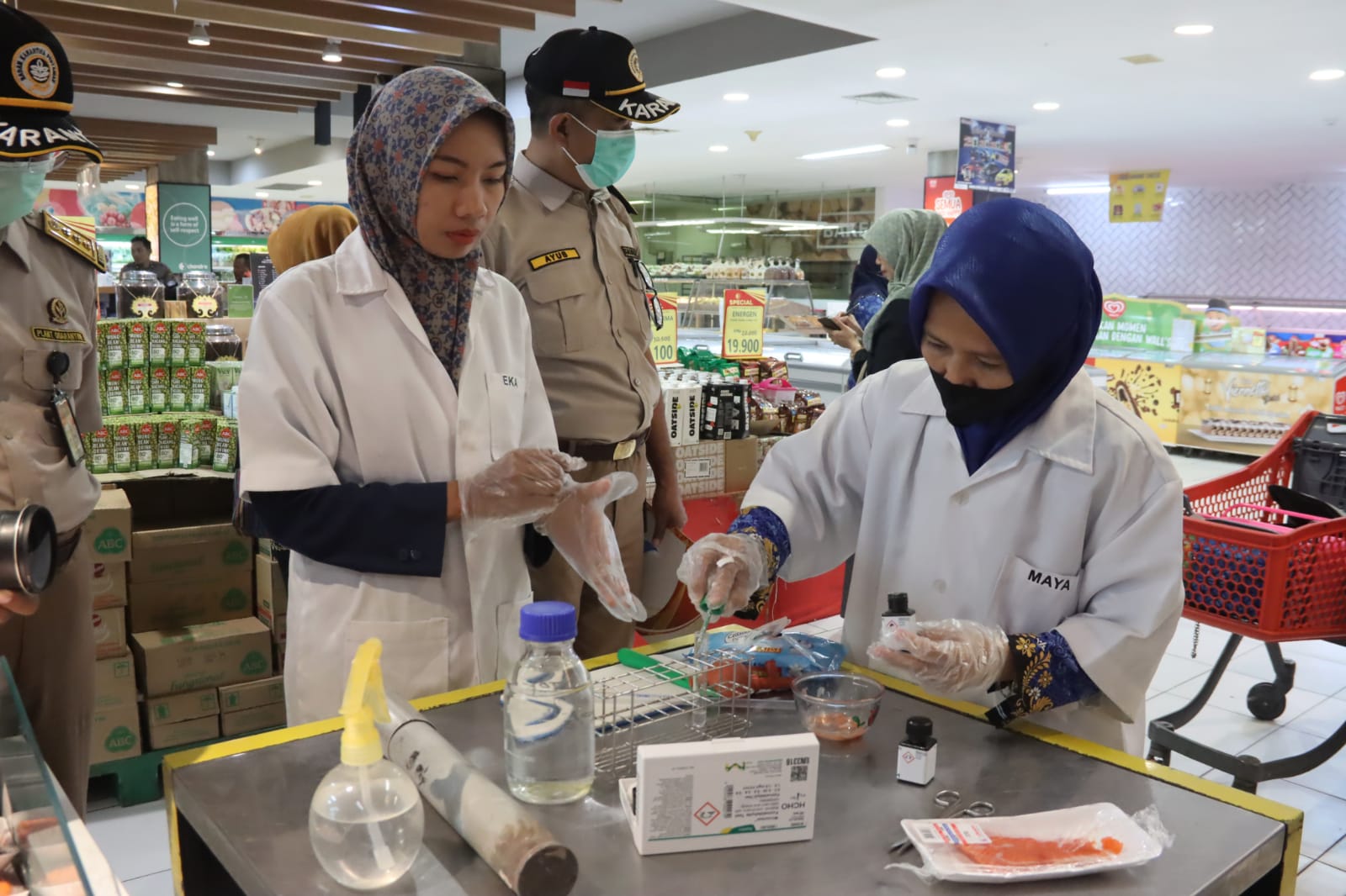 Tim Koordinasi JKPD Lampung Lakukan Pengawasan Keamanan Pangan Jelang Hari Raya