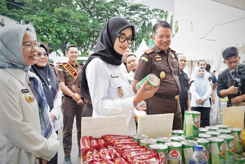 Jelang Ramadan, Kejati Lampung Gelar Bazar Pasar Murah