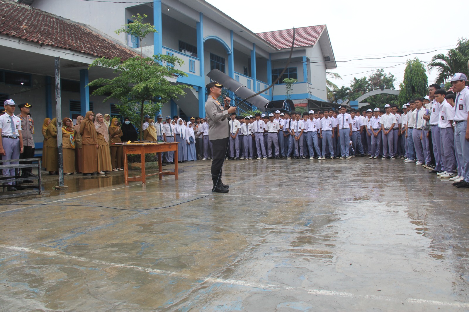 Kunjungan di SMK BLK, Kapolresta Bandar Lampung : Kami Hadir dan Kami Peduli dengan Generasi Muda