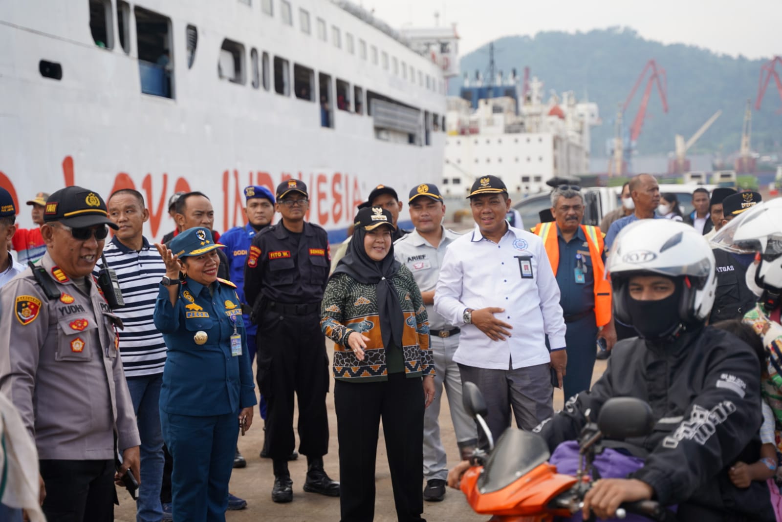 Wali Kota Bandar Lampung, Tinjau Arus Balik Pemudik di Pelabuhan Panjang