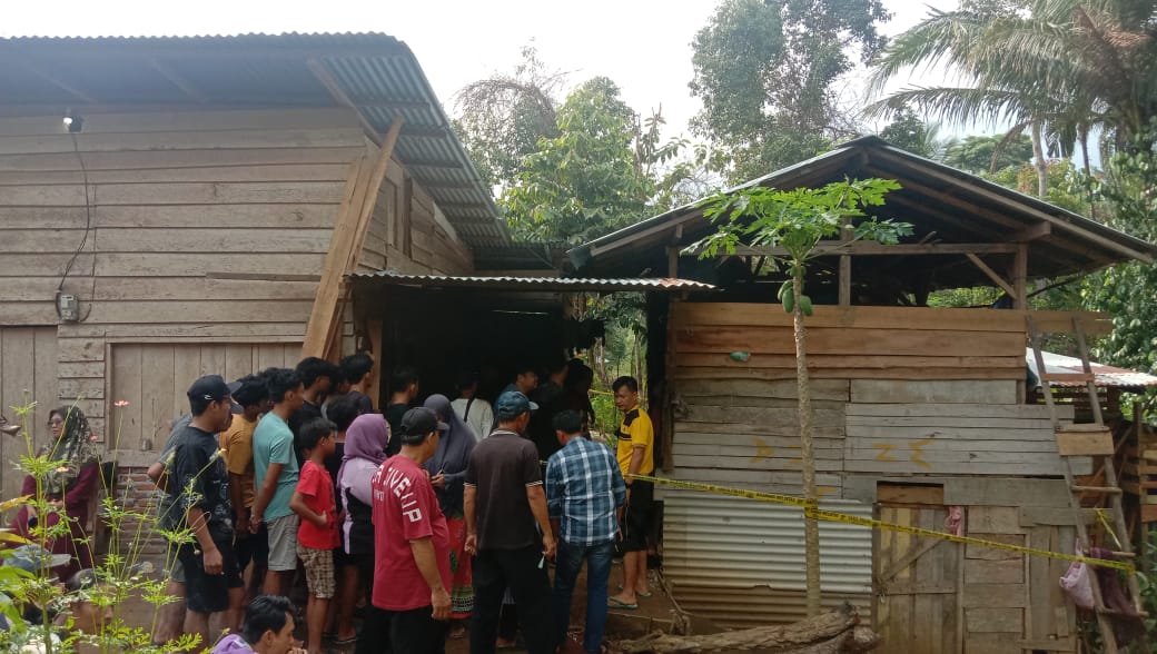 Geger, Warga Metro Ditemukan Gantung Diri di Pekon Rawas