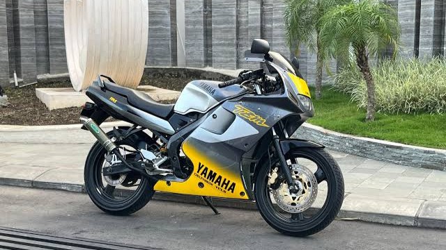 Yamaha TZM 150: Legenda 2-Tak yang Pernah Berjaya di Jalanan dan Sirkuit