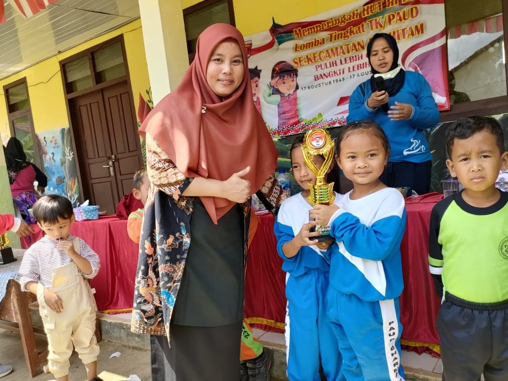 Bunda Yunia Buka Lomba Gebyar Hut Ri Tingkat Tk Paud Kecamatan Airhitam