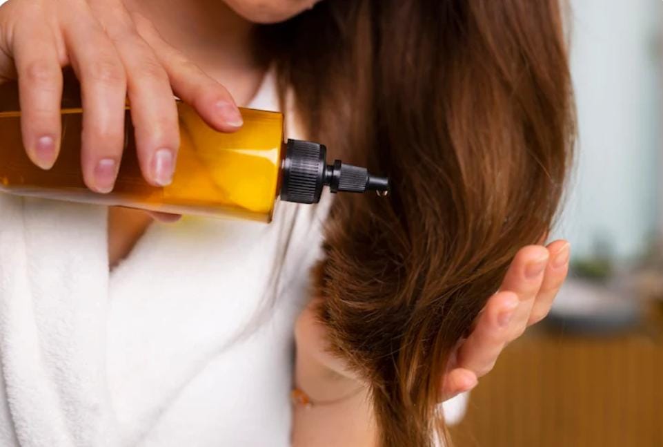 Ketahui Penyebab Rambut Rontok dan Cara Mengatasinya agar Tetap Sehat dan Kuat