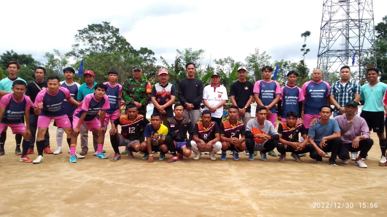 Camat Nowo Apresiasi Suksesnya Liga Futsal Peratin Cup l Karangaagung   