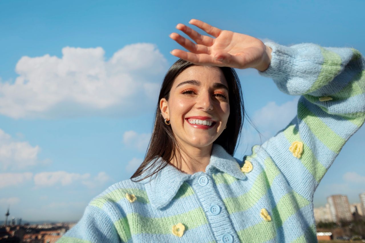 Paparan Sinar Matahari Berlebih Bisa Menebalkan Kulit? Begini Penjelasan Lengkapnya
