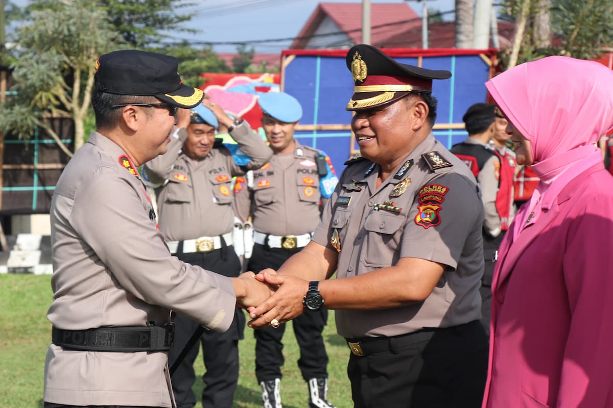 16 Personel Polres Lampung Barat Mulai Bripda Hingga Kompol Naik Pangkat