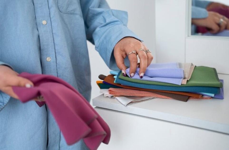 Rahasia Tampil Minimalis, Rapi, dan Selalu Modis dengan Capsule Wardrobe Hijabers