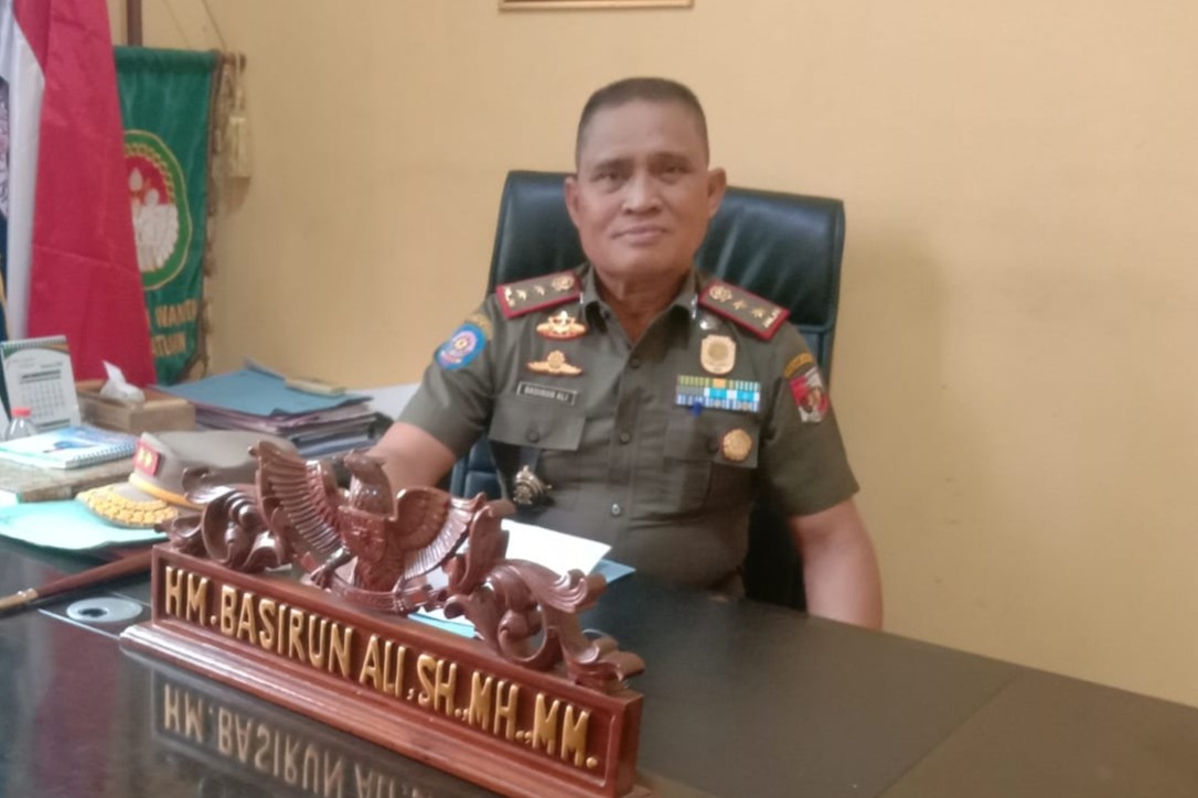 Satpol PP Lampung Utara Minta Dinas Perizinan Koordinasi Soal Reklame Liar