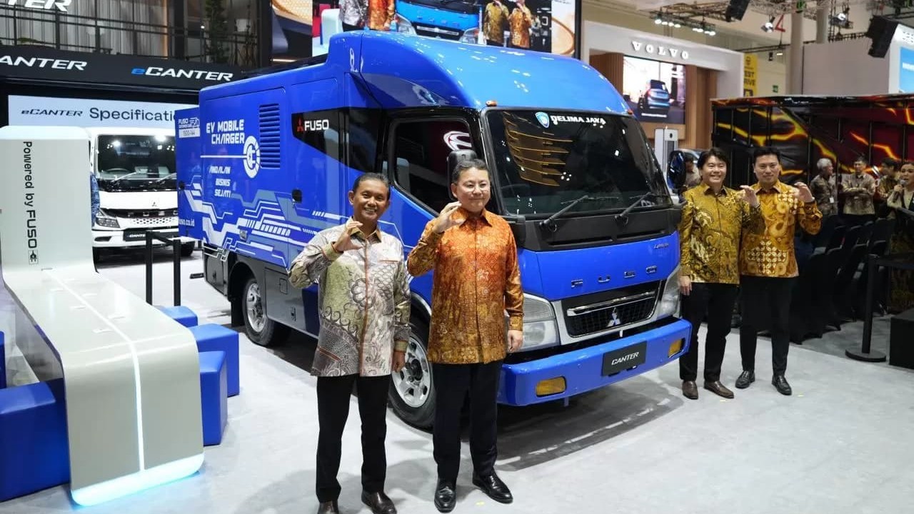Inovasi Fuso di GIIAS 2025: e-Canter dan Charger Listrik Mobile