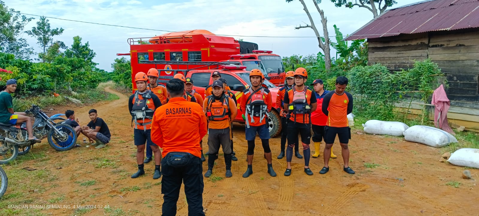 Pencarian Korban Hanyut di Suoh Lampung Barat Libatkan Basarnas, BPBD Hingga TNI-Polri