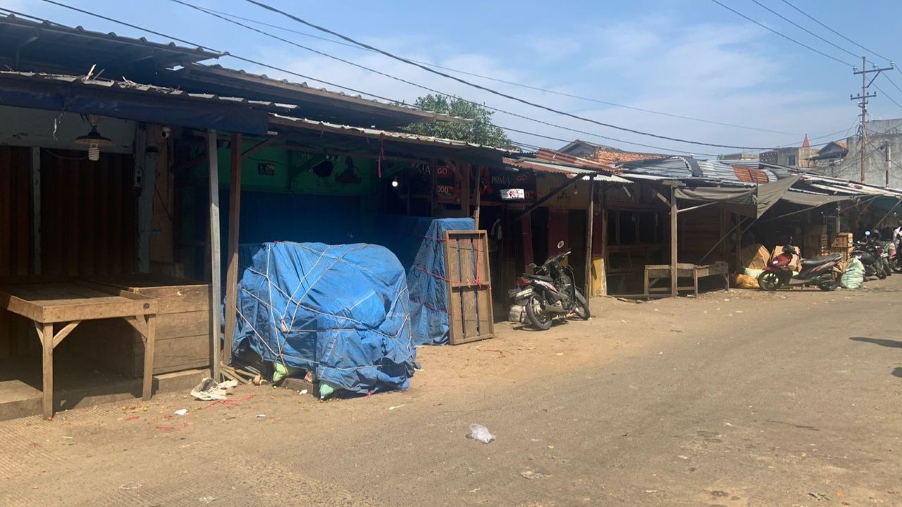 Zaman Serba Digital, Pedagang Pasar Pasir Gintung Terancam Gulung Tikar