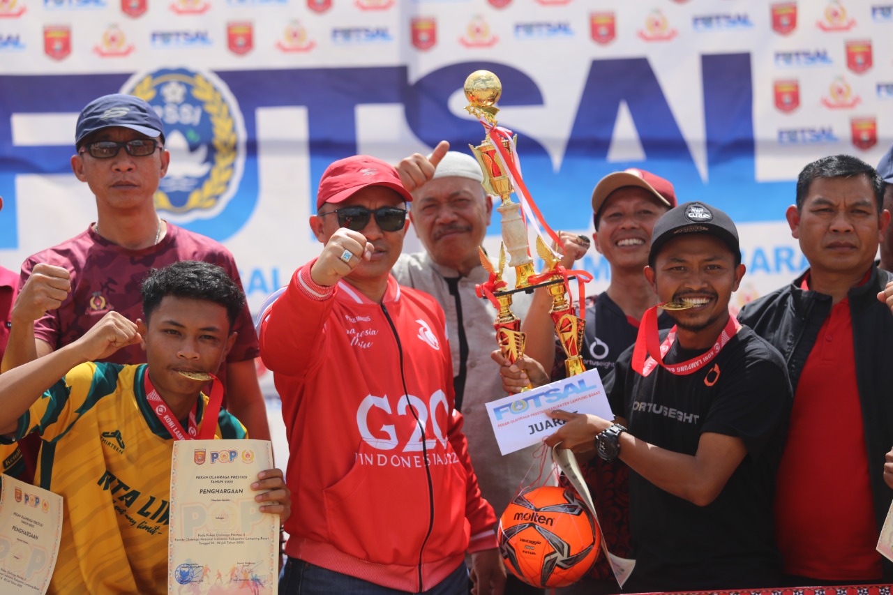 Parosil Hadiri Partai Final Turnamen Futsal Multievent POP II