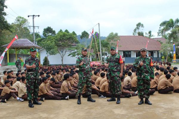 Bentuk Kepribadian dan Mental Siswa SMKN 1 Waytenong Gelar Madabintal 