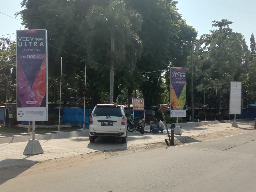 Satpol PP Lampung Utara Segera Tertibkan Reklame Ilegal di Taman Sahabat Kotabumi