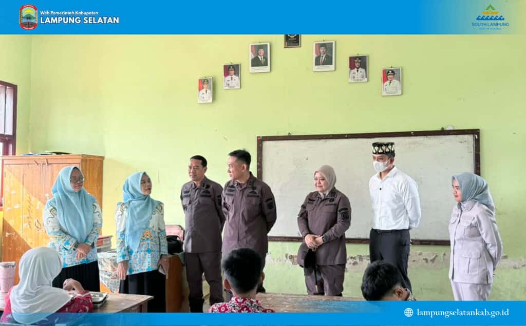 Pastikan Sesuai SOP, Radityo Egi dan Kajati Cek Program MBG Sekolah Natar