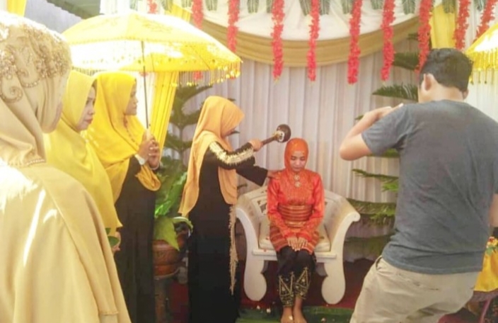 Manoe Dara Baroe, Tradisi Sakral Penerimaan Pengantin dalam Adat Aceh