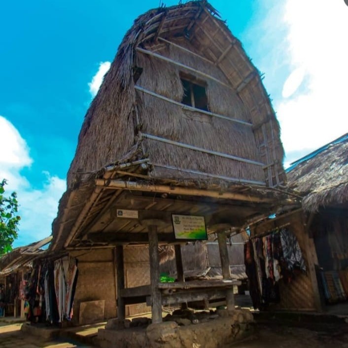 Rumah Adat Sasak: Identitas Budaya Lombok yang Unik