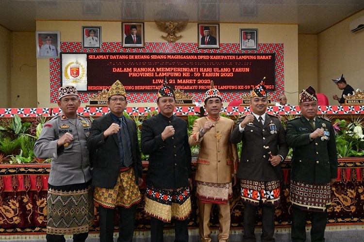 DPRD Lambar Gelar Paripurna HUT Provinsi Lampung Ke-59