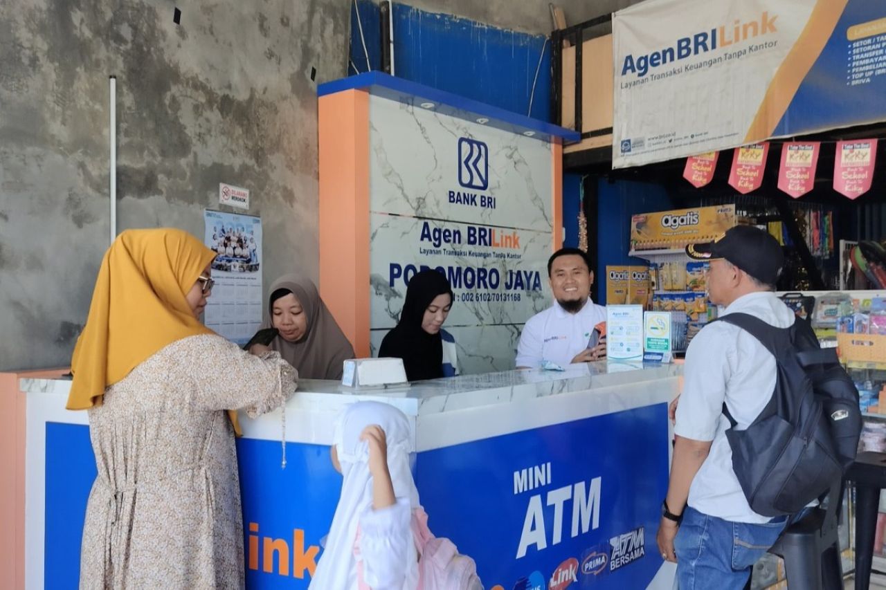 AgenBRILink Podomoro Jaya Bantu Petani Gowa Akses Keuangan