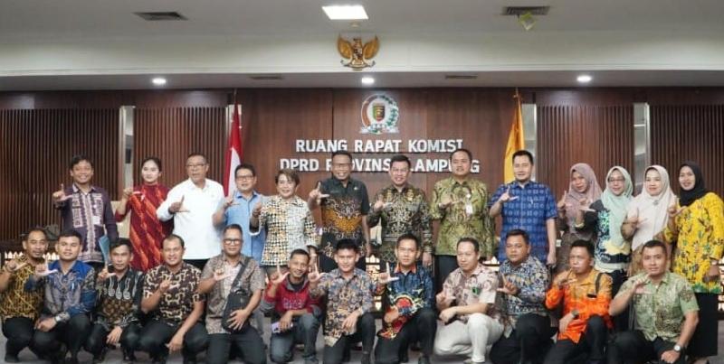 Ratusan Guru Non-PNS di Lampung Dapat Kepastian Status dan Penghasilan
