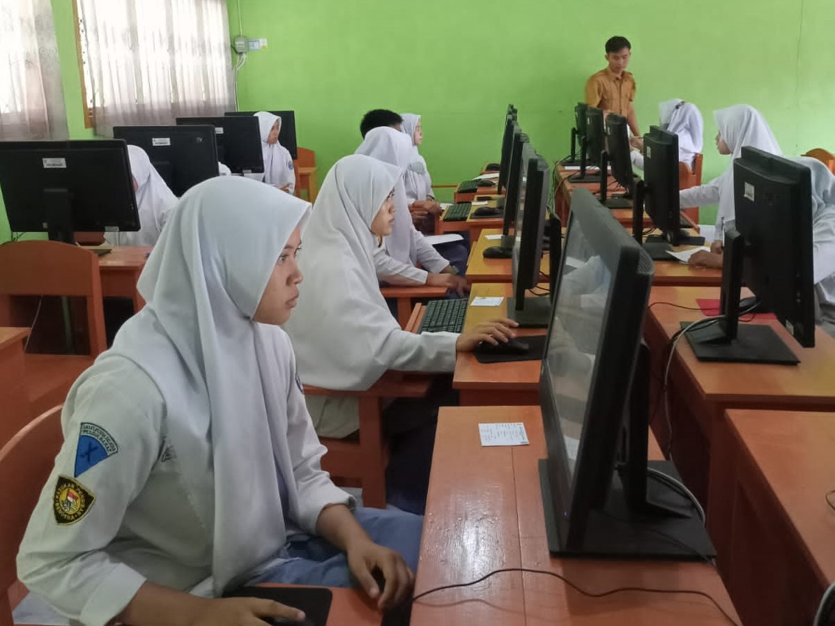 146 Siswa SMA di Pesbar Ikuti OSN-K Tahun 2022