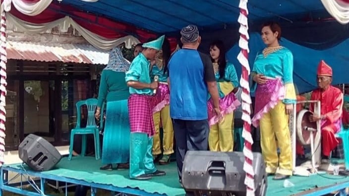 Campak Darat: Kesenian Tradisional Berpantun dari Pulau Belitung