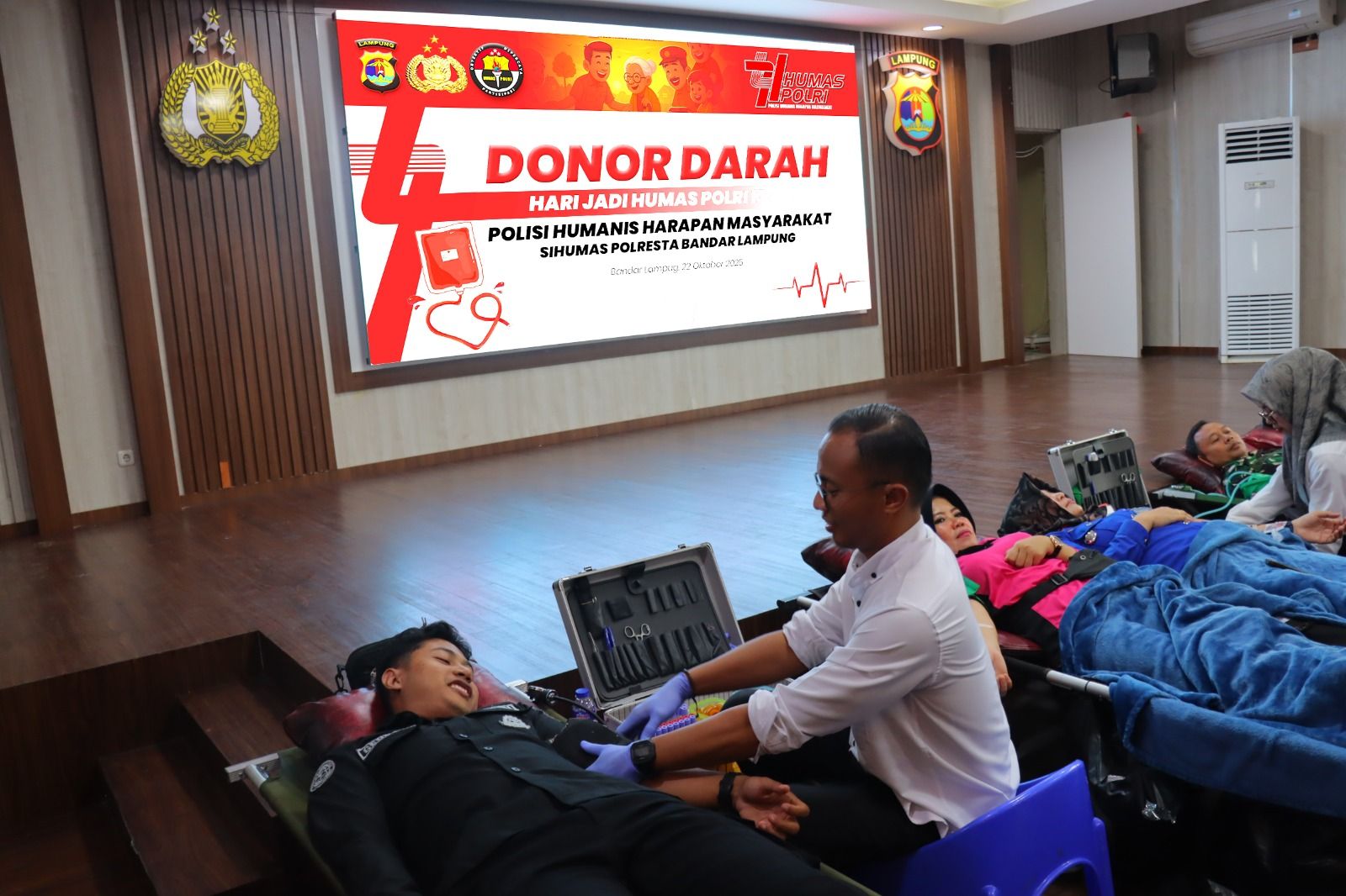 Rayakan Hari Jadi ke-74, Humas Polri Ajak Personel Polresta Bandar Lampung Donor Darah