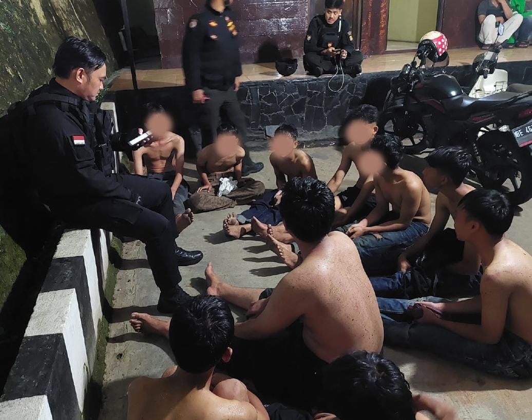 Sejumlah Remaja Kerap Kumpul hingga Larut dan Meresahkan Ditangkap Polisi