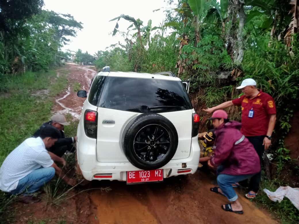 Monev ke Batu Api dan Sidodadi, Tim Verifikasi Hadapi Medan Ekstrem