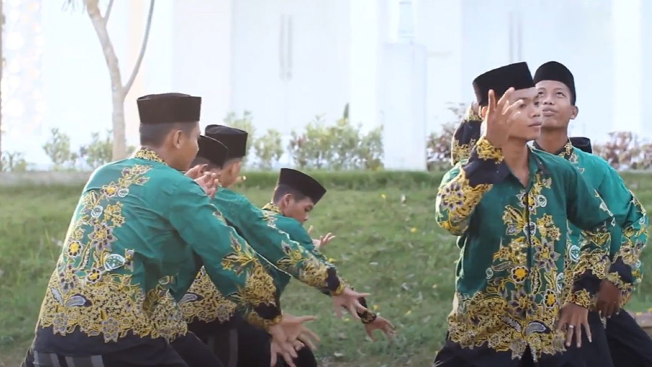 Tari Sintong dari Sumenep: Warisan Seni yang Mengajarkan Persatuan