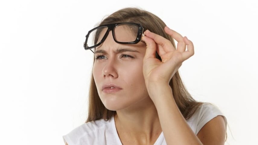 Tanda-Tanda Mata Minus yang Perlu Anda Ketahui