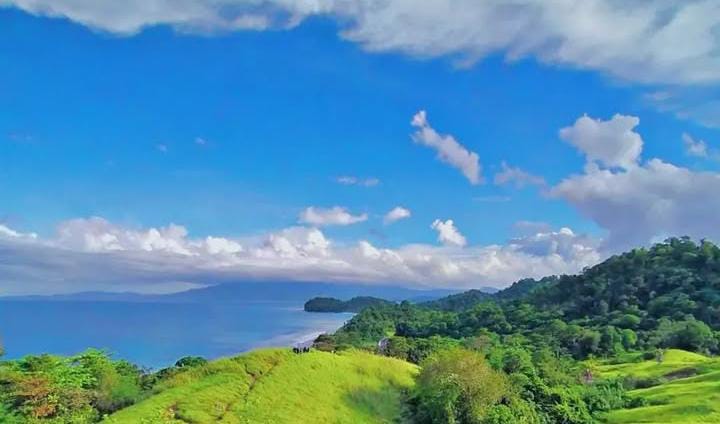 Likupang, Surga Biru di Ujung Sulawesi