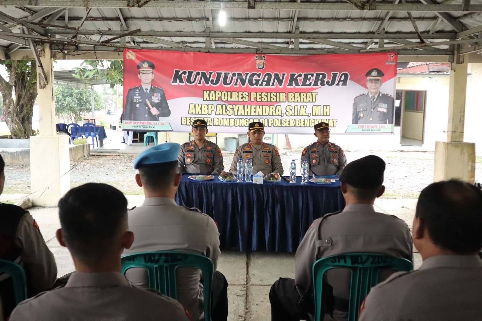 Pantau Situasi dan Kondisi di Wilayah Polsek, Kapolres Pesisir Barat Kunker ke Mapolsek Bengkunat