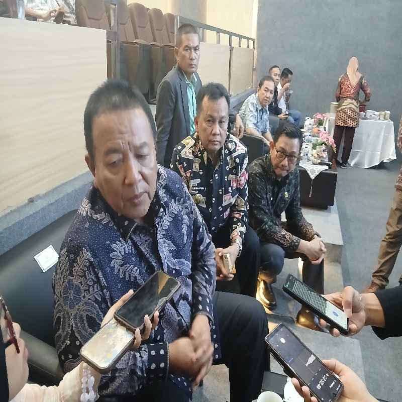 Ikut Menyaksikan, Gubernur Arinal Apresiasi Operasi Bedah Jantung Terbuka oleh RSUDAM Lampung 