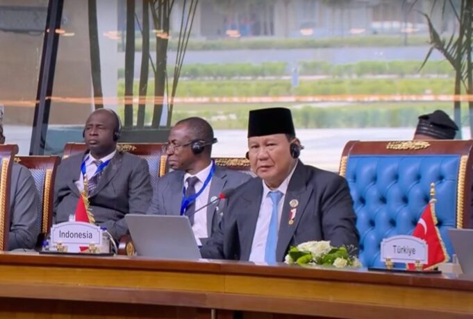 Hadiri Sesi Khusus KTT D-8, Presiden Prabowo Serukan Persatuan Negara Muslim