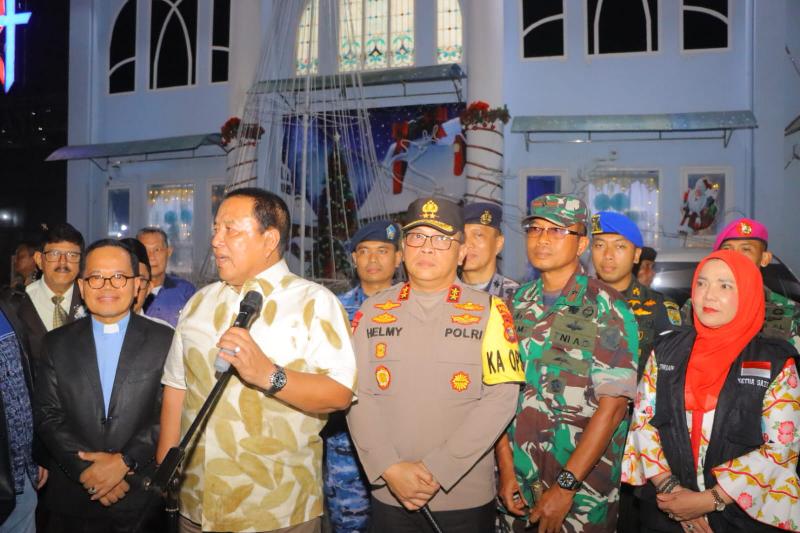 Tinjau Peribadatan Natal, Gubernur Arinal Berharap Lampung Damai dan Kondusif