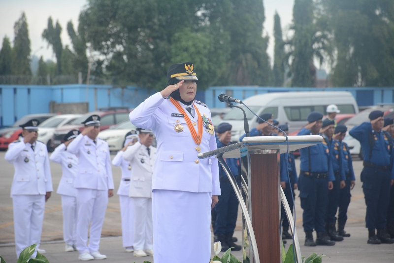 Wali Kota Bandar Lampung Pimpin Upacara Ziarah Tabur Bunga Peringatan Hari Pahlawan ke-80