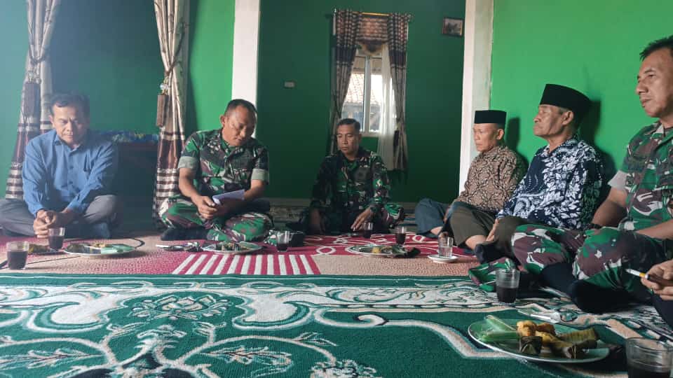Kodim 0422 Bersama Pemkab Lampung Barat Mantapkan Lokasi TMMD Sri Menanti