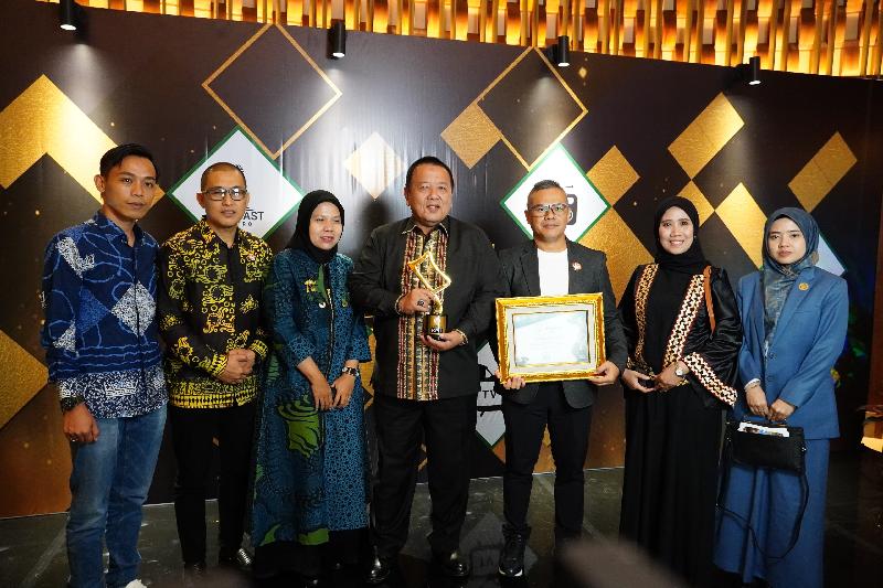 Gubernur Lampung Raih Anugerah KPI Kategori Pemerintah Daerah Peduli Penyiaran