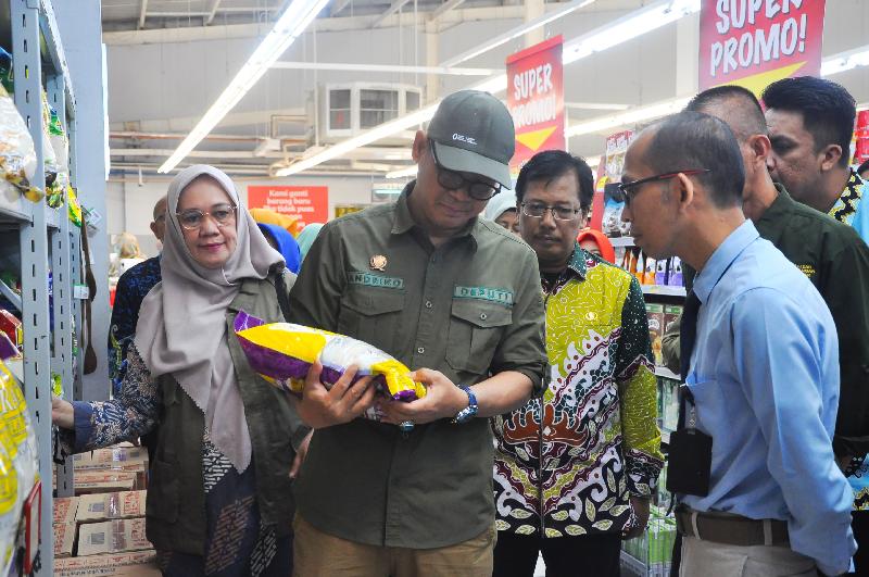 Tim Koordinasi Jejaring Keamanan Pangan Lampung Lakukan Sidak Pasar
