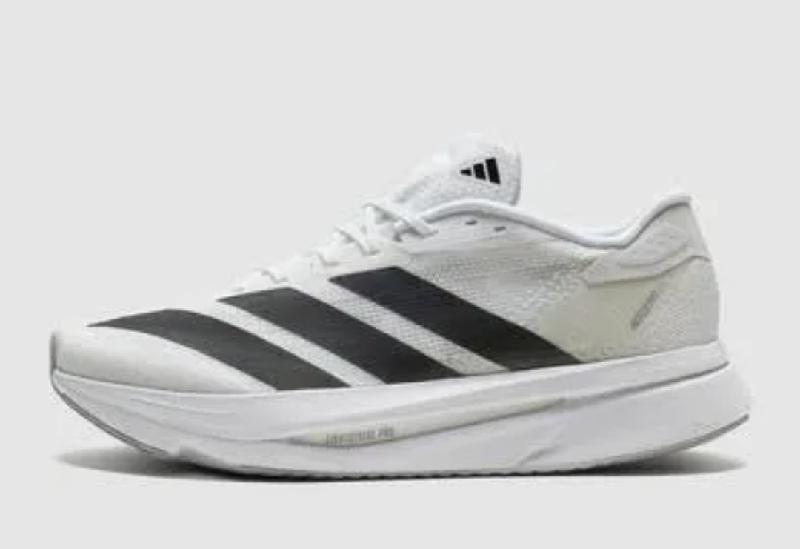 Berburu Sepatu Lari dari Adidas Promo Akhir Tahun 2025