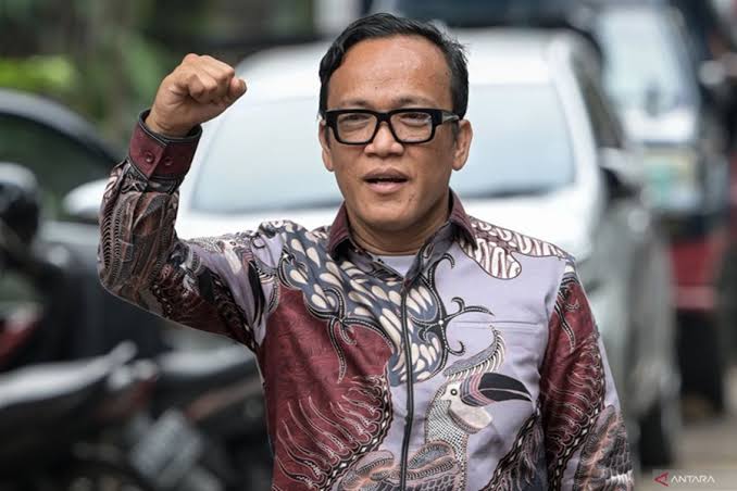 KPK Tangkap Wamenaker Immanuel Ebenezer dalam OTT Korupsi