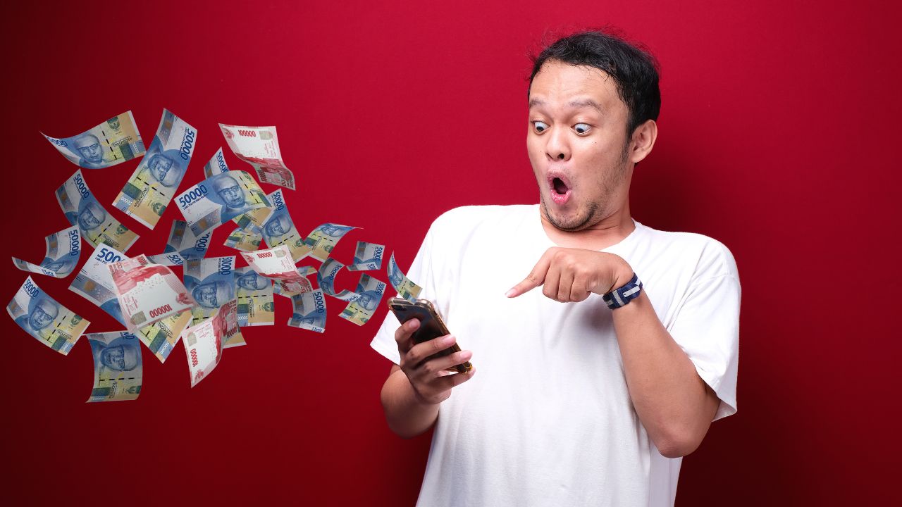 7 Aplikasi Penghasil Uang Tercepat 2025, Cair ke DANA dan OVO!