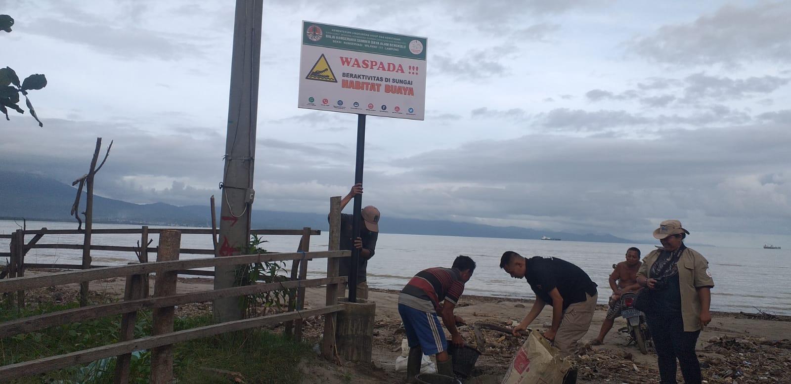 BKSDA Akhirnya Pasang Plang Imbauan Waspada Buaya di Wonosobo