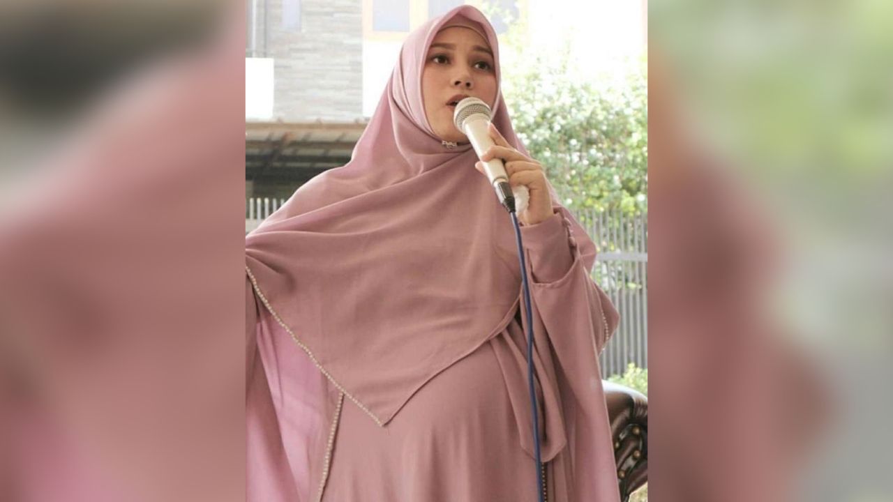 6 Artis Indonesia Hamil Anak Kelima di Usia 30-an, Tetap Stunning!