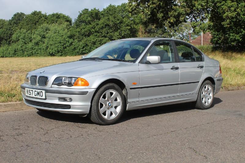 BMW 318i, Mobil Entry-Level yang Tetap Berkelas