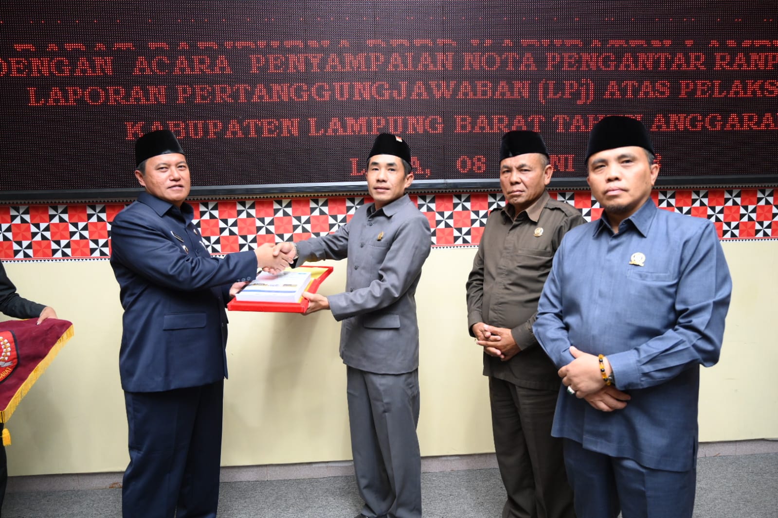 APBD Lampung Barat 'Hidup' dari Dana Transfer, Rasio PAD Terhadap Total Pendapatan Hanya 6,86 Persen
